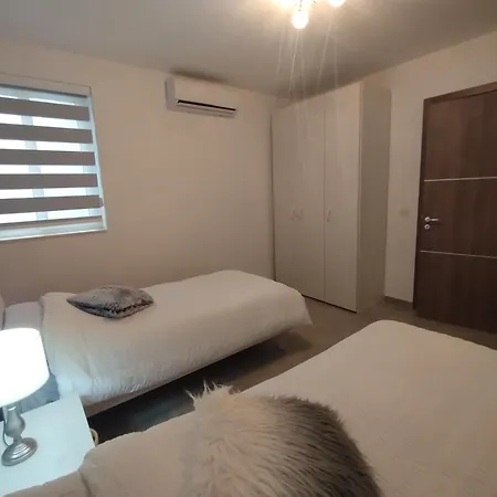 San Pawl Lodge Hostel Διαμέρισμα Σεντ Πόλς Μπέι